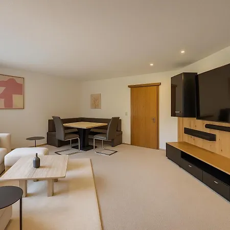 Luxurioese 120qm In Tirol Mit Panoramablick Appartement *